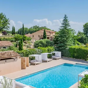 https://domaine-des-sources.fr-provencehotel.com